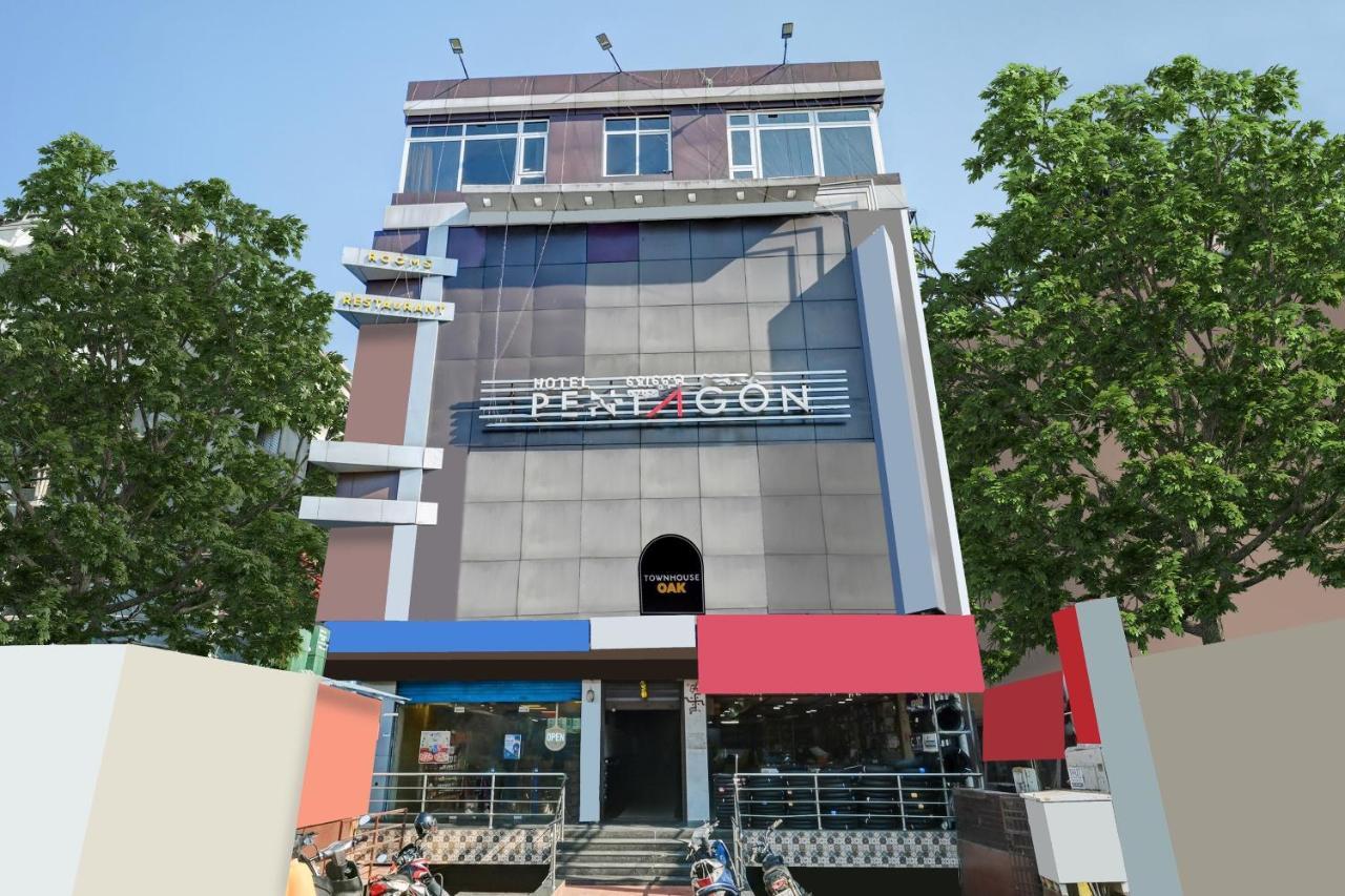 Townhouse Oak Pentagon Residency Hotel Bhubaneswar Exterior photo