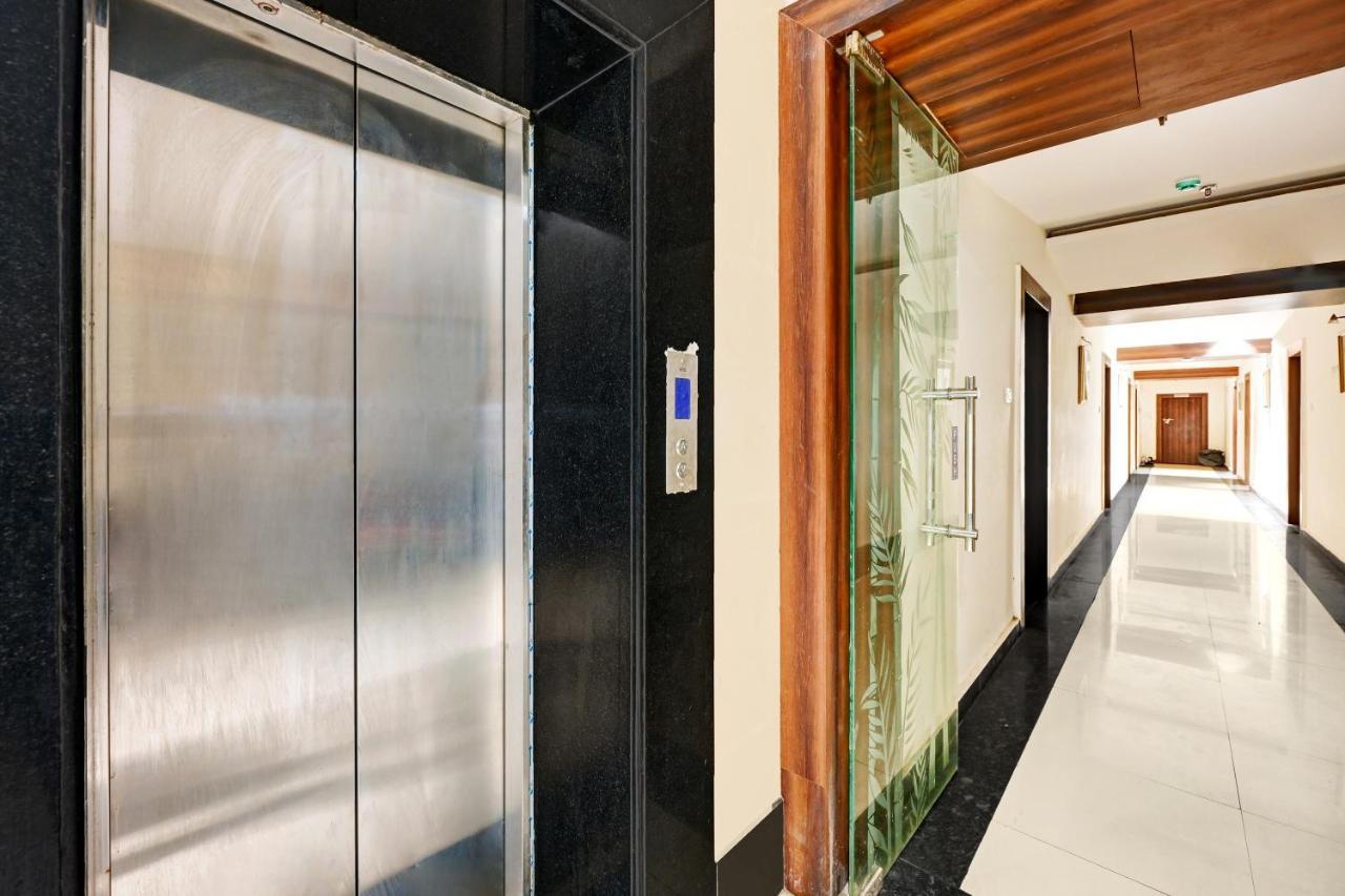 Townhouse Oak Pentagon Residency Hotel Bhubaneswar Exterior photo
